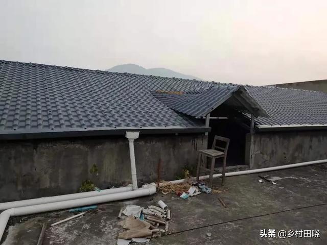 農(nóng)村自建房坡屋頂，用琉璃瓦還是樹脂瓦？看看內(nèi)行人的經(jīng)驗(yàn)分享